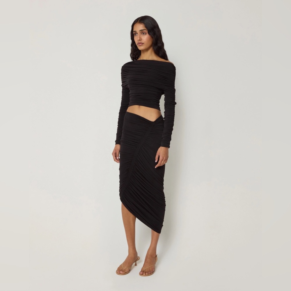 Khy Black Asymmetrical Ruched Top and Skirt Set - Picture 2 of 11